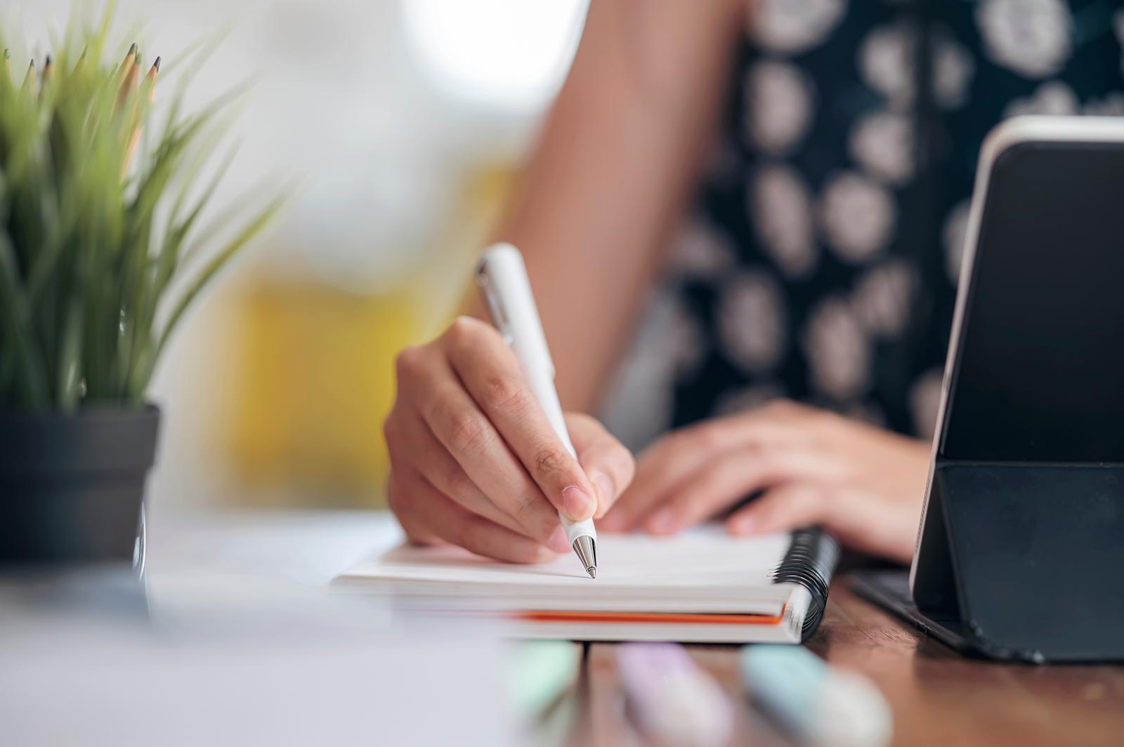 Come si scrive prego in inglese?